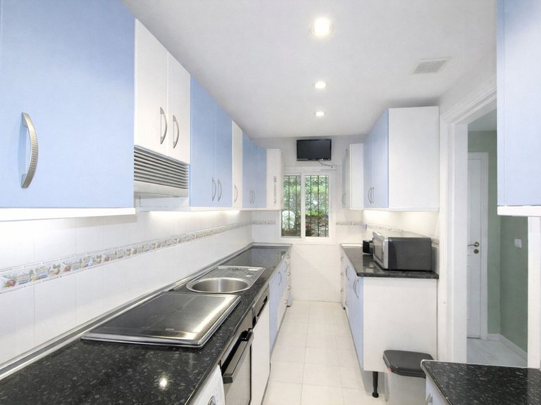 Villa for Sale in Miraflores, Malaga 13