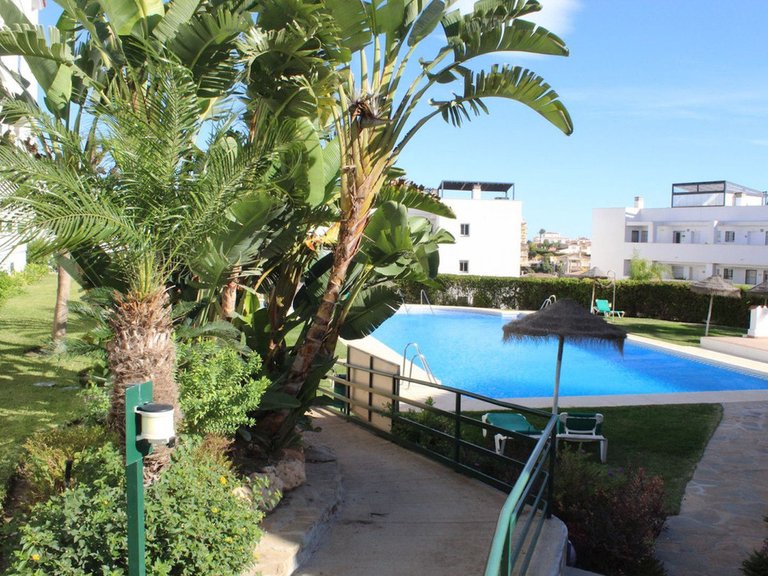 Villa for Sale in Miraflores, Malaga 25