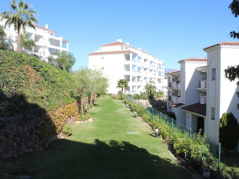 Villa for Sale in Miraflores, Malaga 26