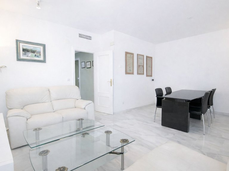 Villa for Sale in Miraflores, Malaga 4