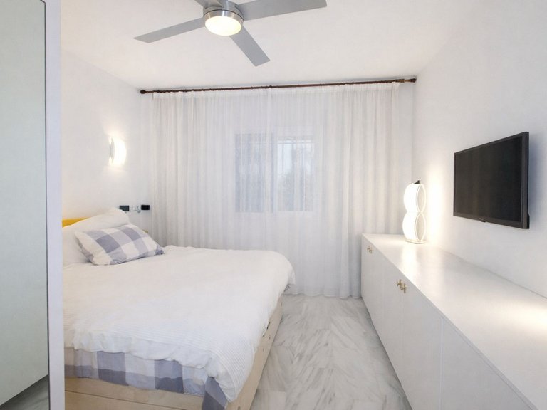 Villa for Sale in Miraflores, Malaga 5