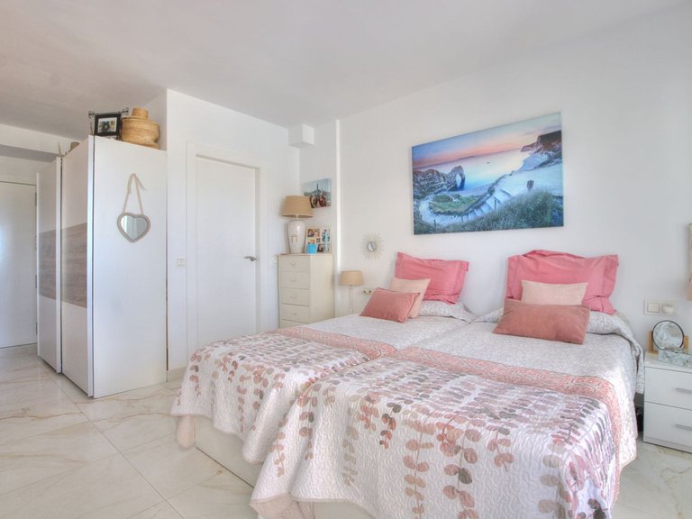 Apartment for Sale in Elviria, Malaga 12