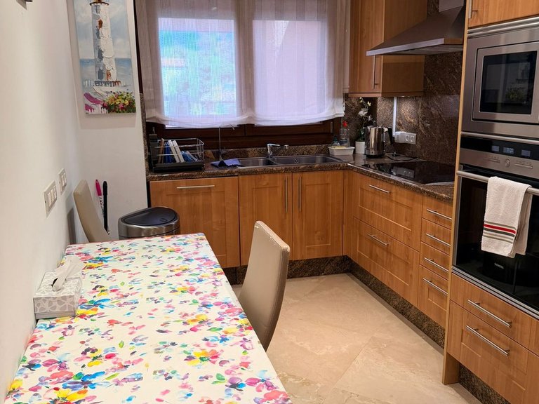 Apartment for Sale in New Golden Mile, Malaga 9