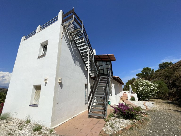 Villa for Sale in Estepona, Malaga 14