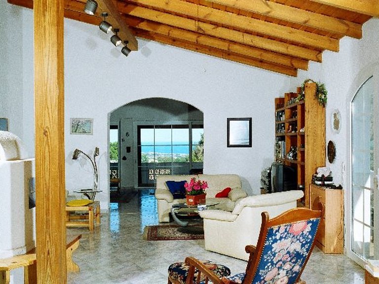 Villa for Sale in Estepona, Malaga 4
