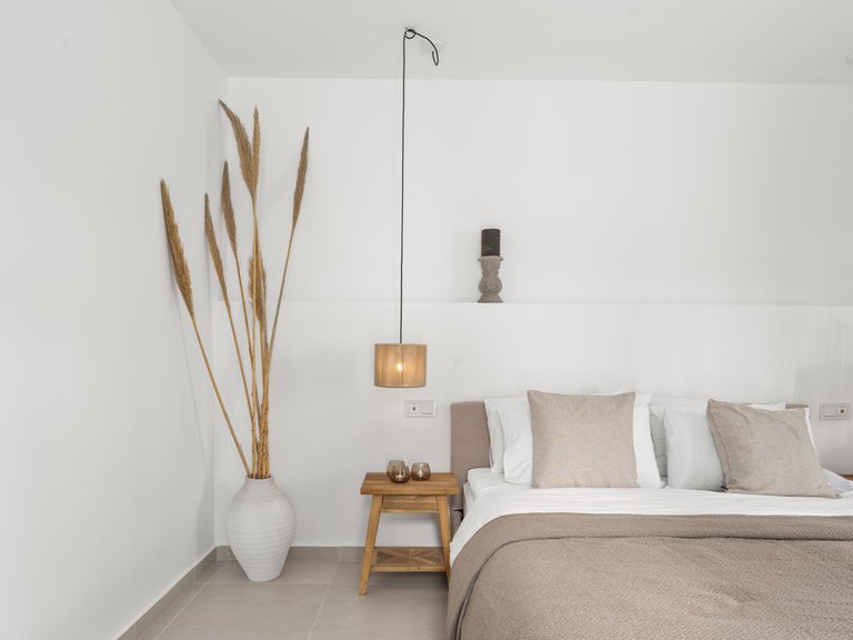 Apartment for Sale in Nueva Andalucía, Malaga 17