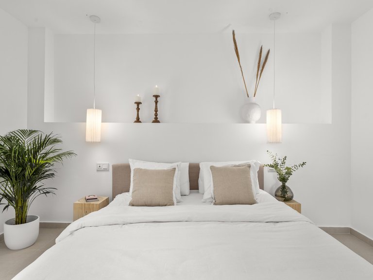 Apartment for Sale in Nueva Andalucía, Malaga 23