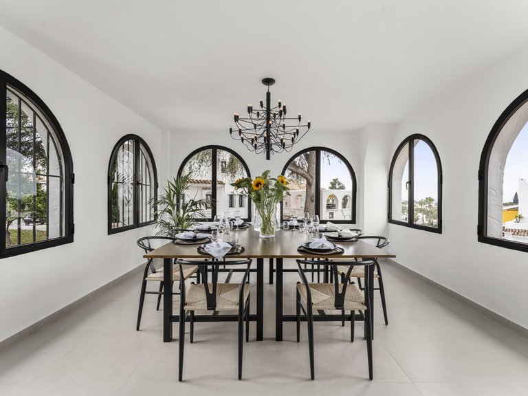 Apartment for Sale in Nueva Andalucía, Malaga 4