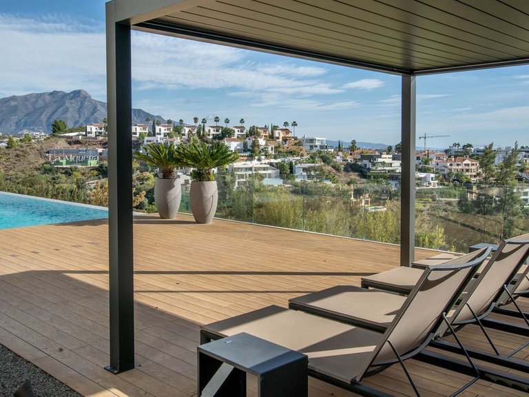 Villa for Sale in Benahavís, Malaga 15
