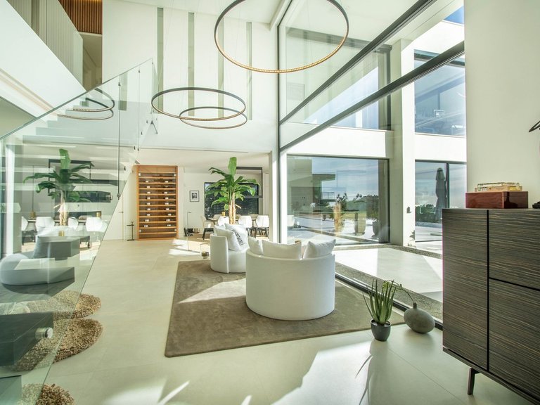 Villa for Sale in Benahavís, Malaga 17
