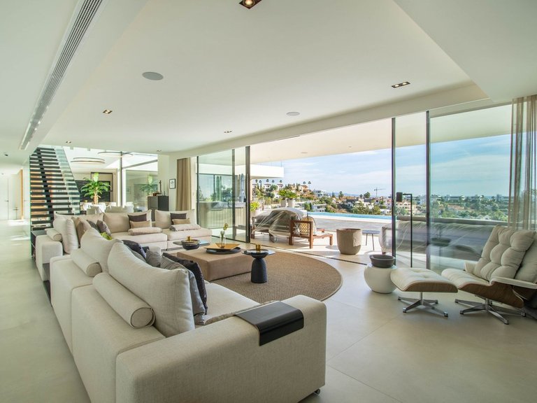 Villa for Sale in Benahavís, Malaga 24