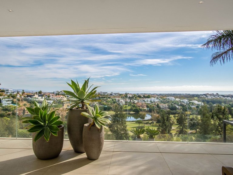 Villa for Sale in Benahavís, Malaga 61