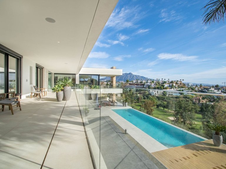 Villa for Sale in Benahavís, Malaga 68