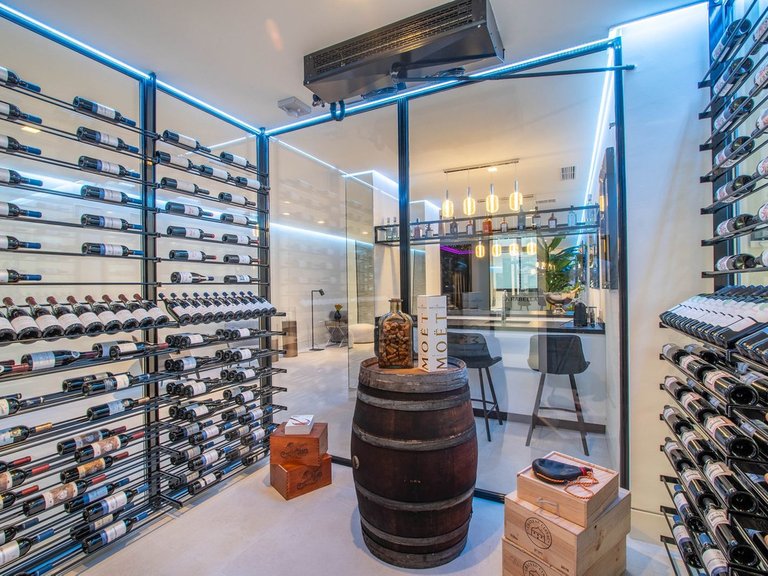 Villa for Sale in Benahavís, Malaga 82