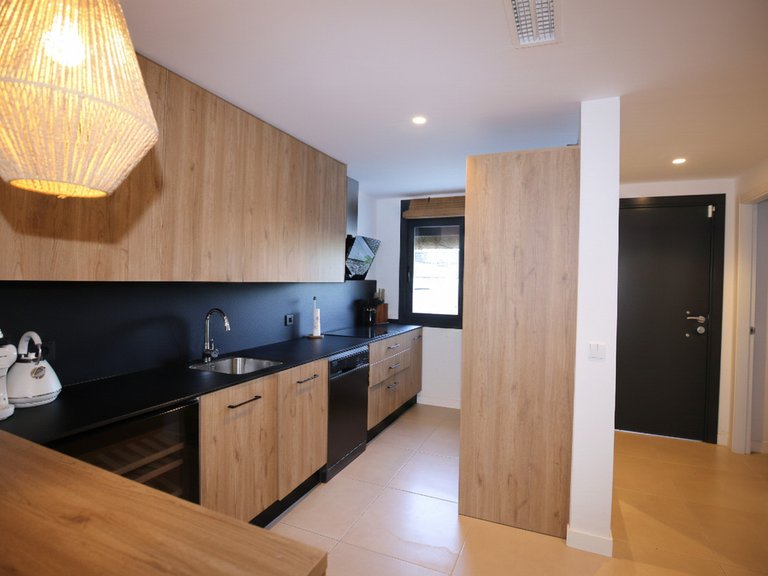 Villa for Sale in Estepona, Malaga 11