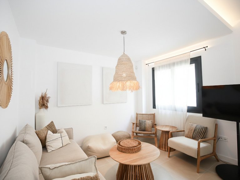 Villa for Sale in Estepona, Malaga 6