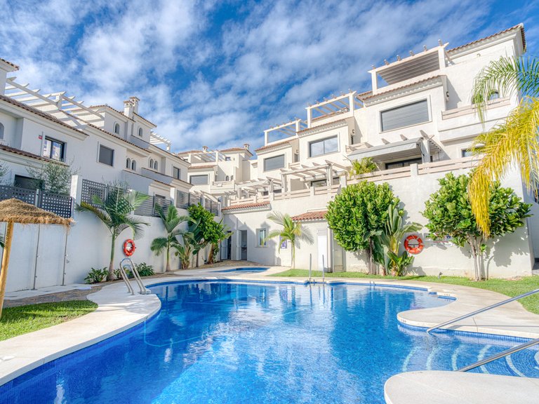 Villa for Sale in Estepona, Malaga 7