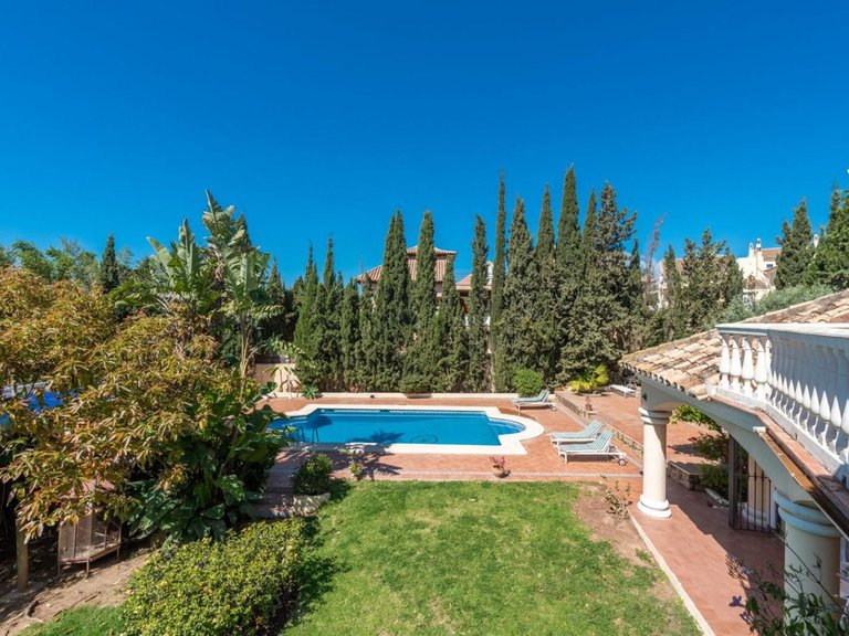 Villa for Sale in Marbella, Malaga 11