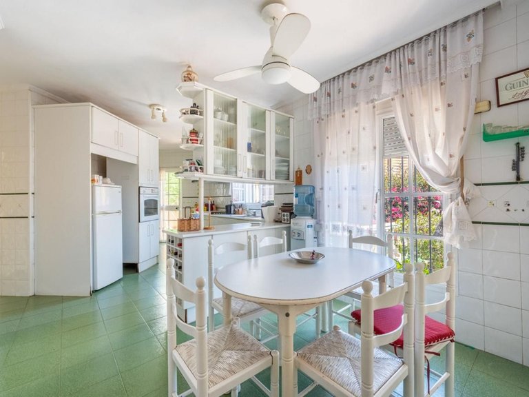 Villa for Sale in Marbella, Malaga 3