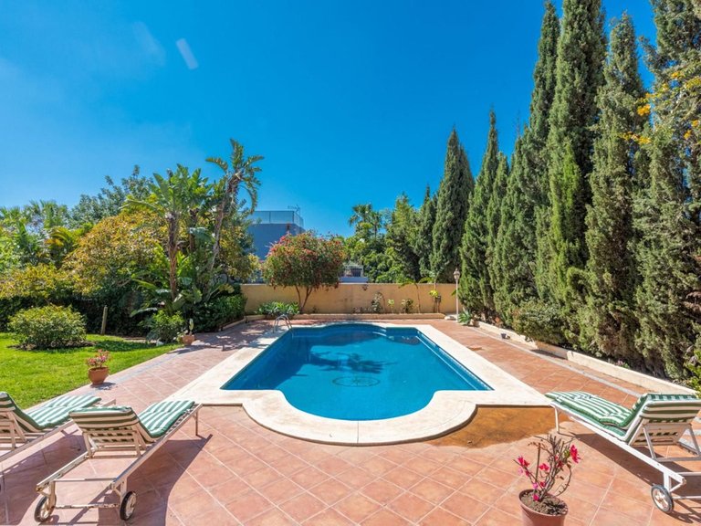 Villa for Sale in Marbella, Malaga 5