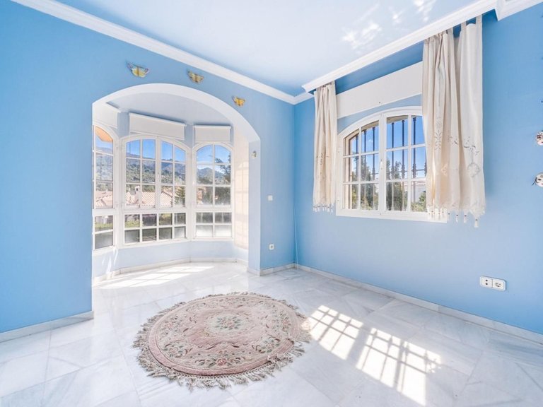Villa for Sale in Marbella, Malaga 6