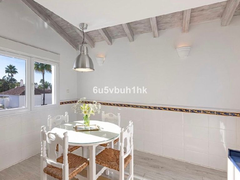 Apartment for Sale in Bahía De Marbella, Malaga 20