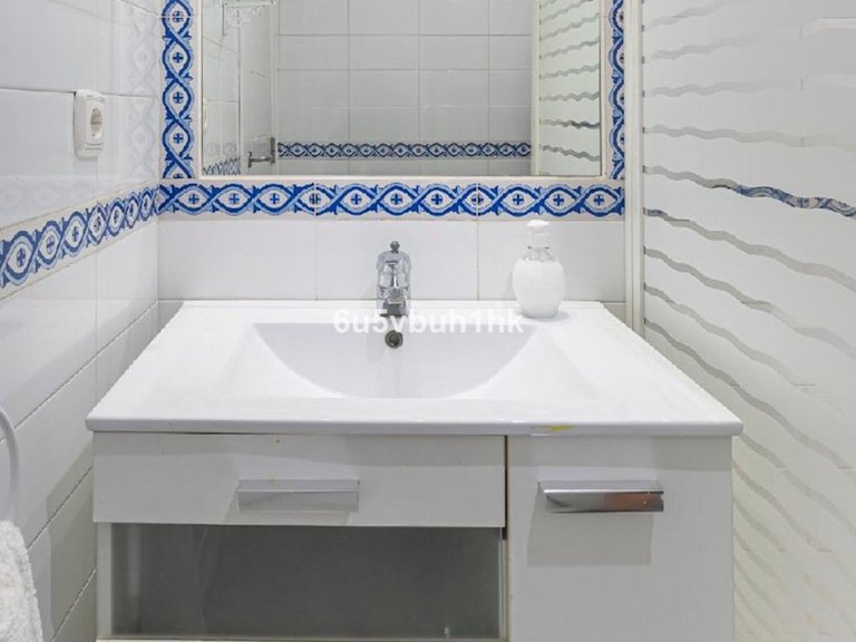 Apartment for Sale in Bahía De Marbella, Malaga 28