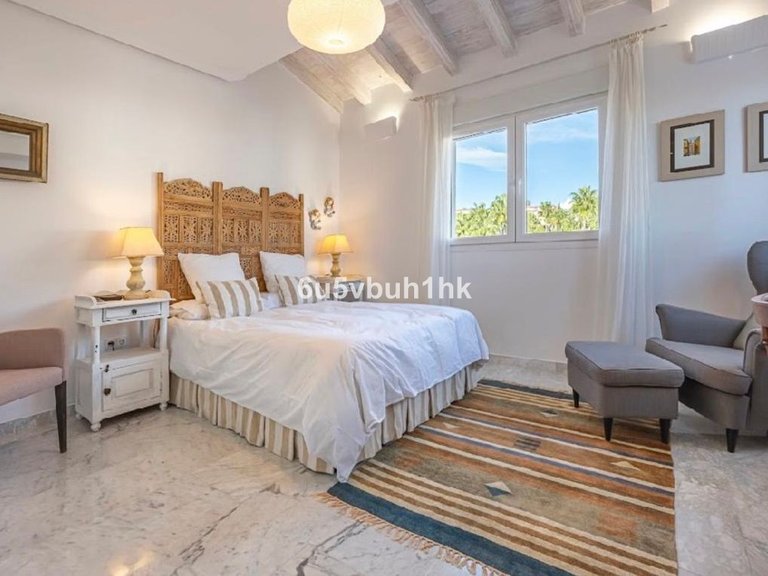 Apartment for Sale in Bahía De Marbella, Malaga 33