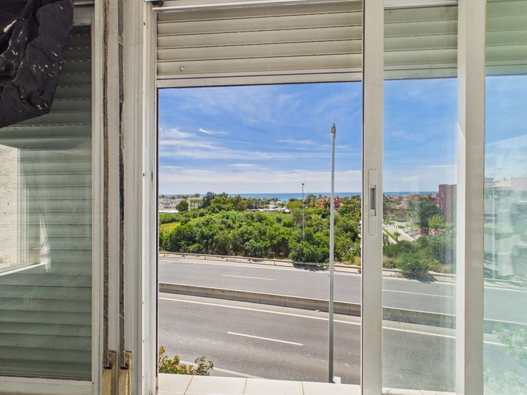 Apartment for Sale in Estepona, Malaga 10