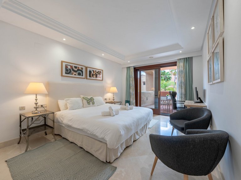 Apartment for Sale in Estepona, Malaga 11