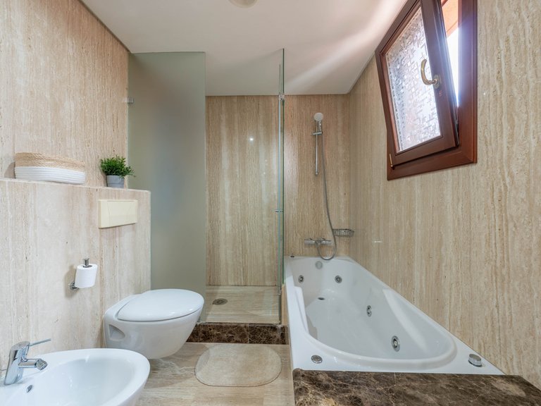 Apartment for Sale in Estepona, Malaga 13
