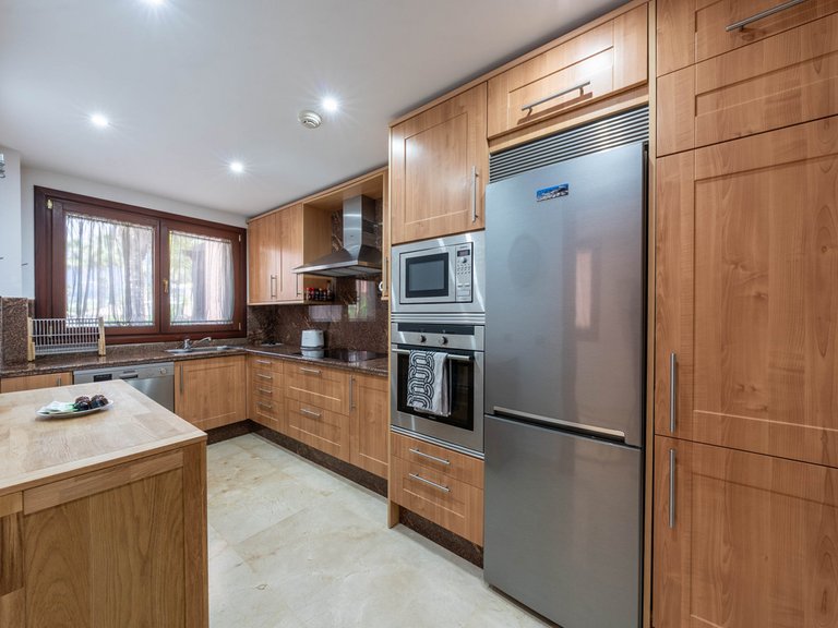 Apartment for Sale in Estepona, Malaga 6