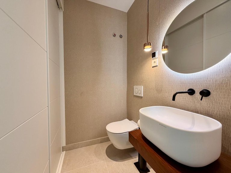 Apartment for Sale in Marbella, Malaga 17