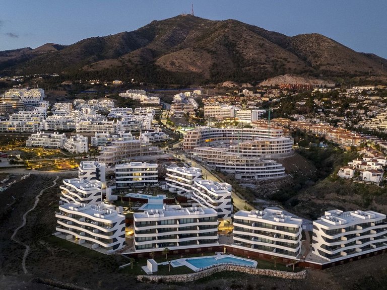 Apartment for Sale in Fuengirola, Malaga 15