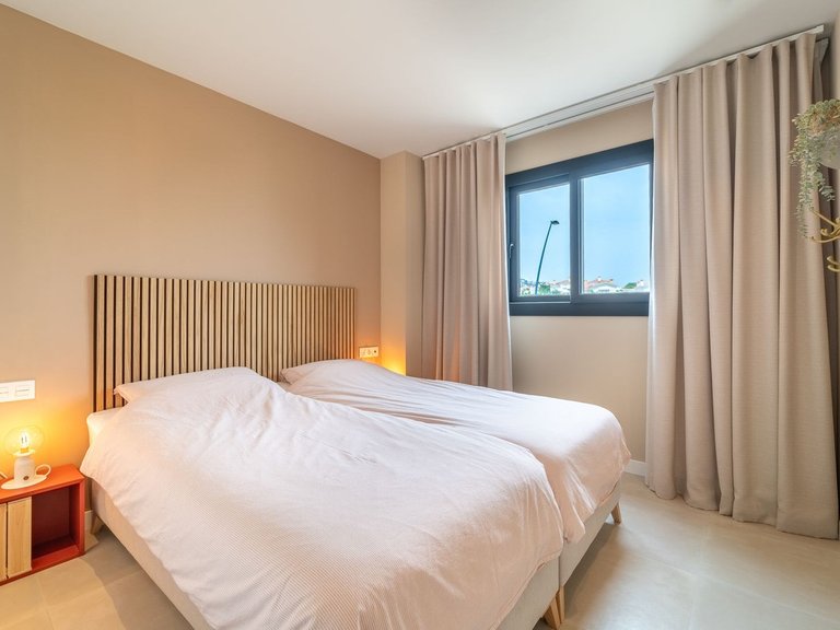 Apartment for Sale in Fuengirola, Malaga 18