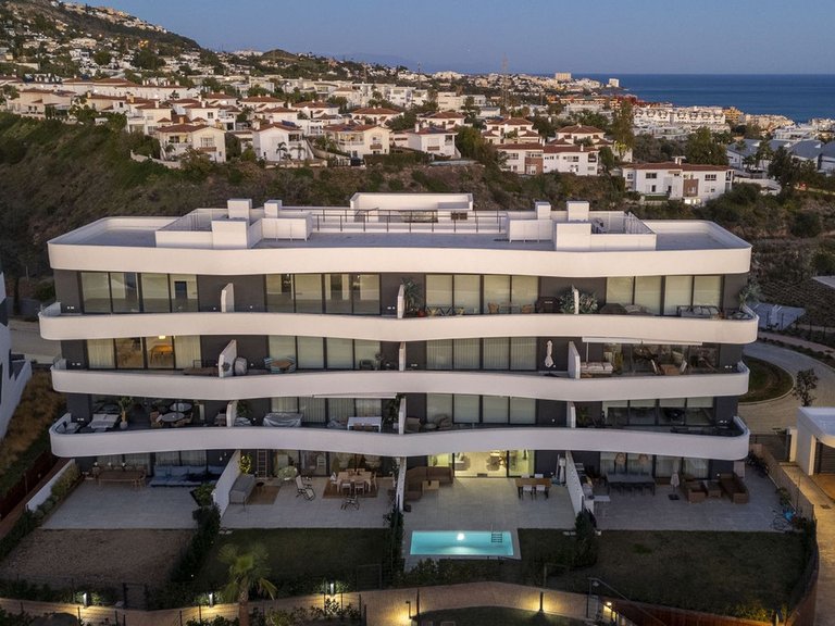 Apartment for Sale in Fuengirola, Malaga 31