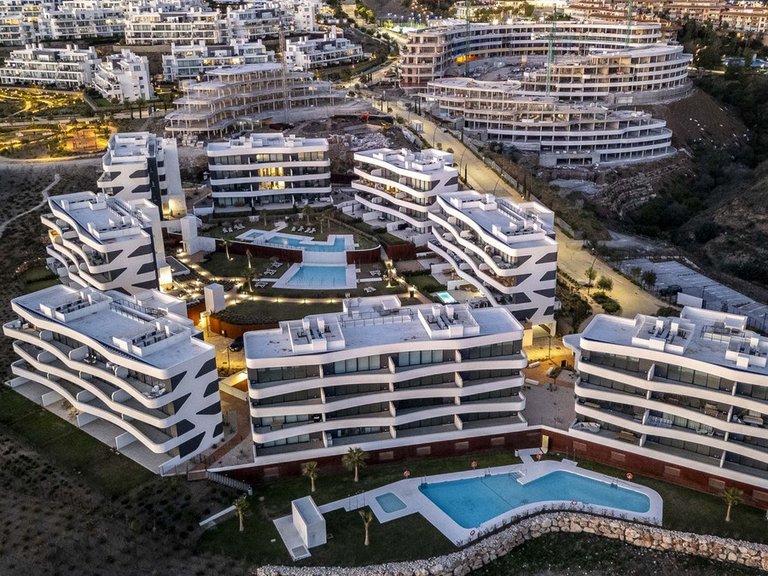 Apartment for Sale in Fuengirola, Malaga 32