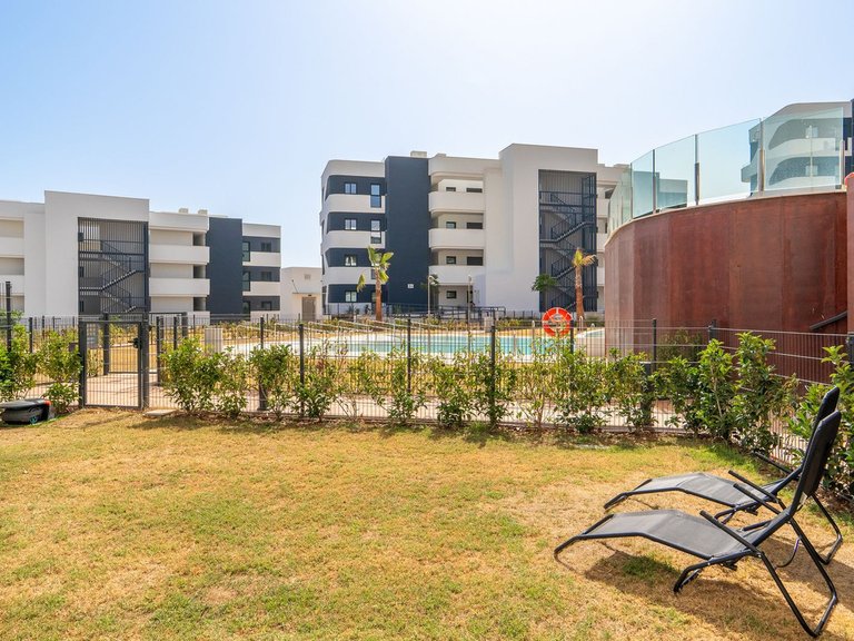 Apartment for Sale in Fuengirola, Malaga 35
