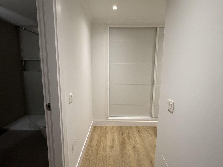 Apartment for Sale in Nueva Andalucía, Malaga 17