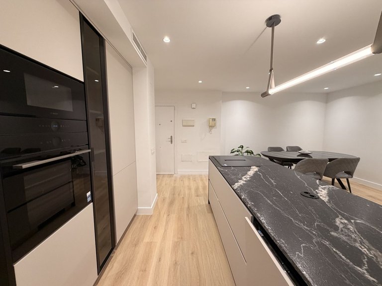 Apartment for Sale in Nueva Andalucía, Malaga 4