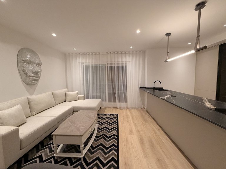 Apartment for Sale in Nueva Andalucía, Malaga 8