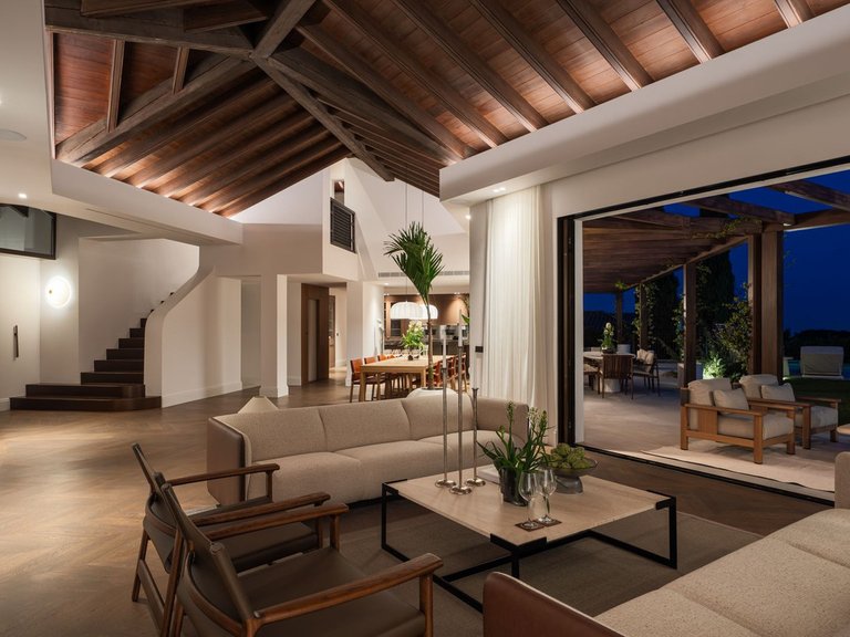 Villa for Sale in Benahavís, Malaga 19