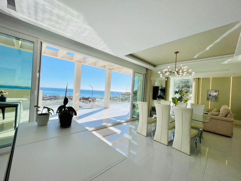 Villa for Sale in Benalmadena, Malaga 11