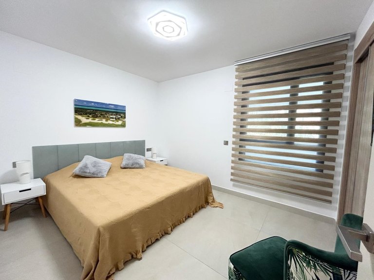 Apartment for Sale in La Quinta, Malaga 10