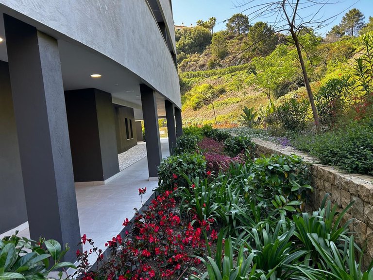 Apartment for Sale in La Quinta, Malaga 38