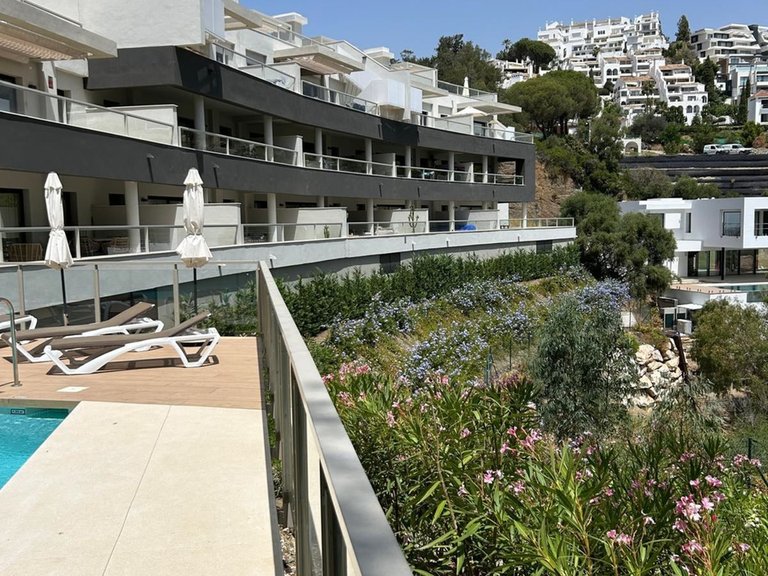 Apartment for Sale in La Quinta, Malaga 40