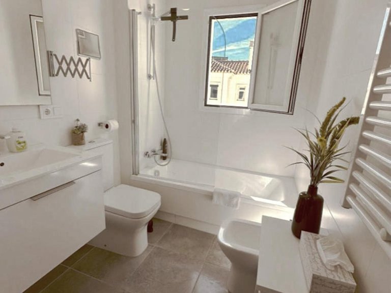 Apartment for Sale in Estepona, Malaga 9