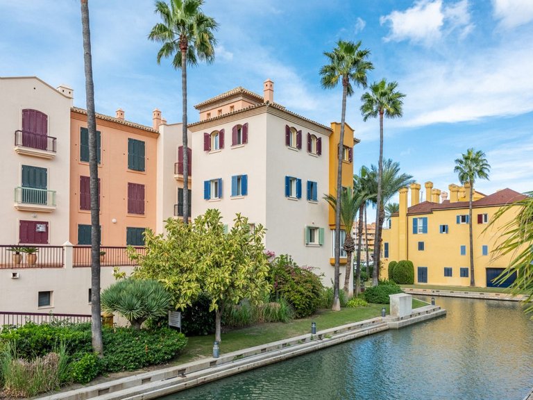 Apartment for Sale in Sotogrande, Cadiz 1