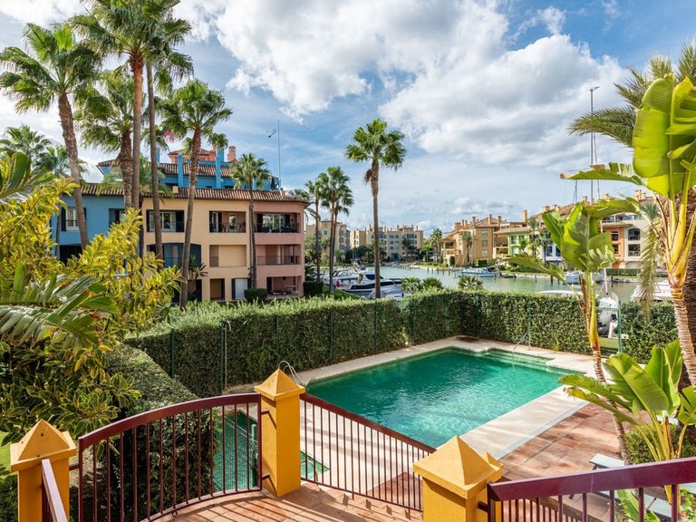 Apartment for Sale in Sotogrande, Cadiz 4