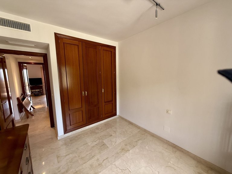 Villa for Sale in Elviria, Malaga 12